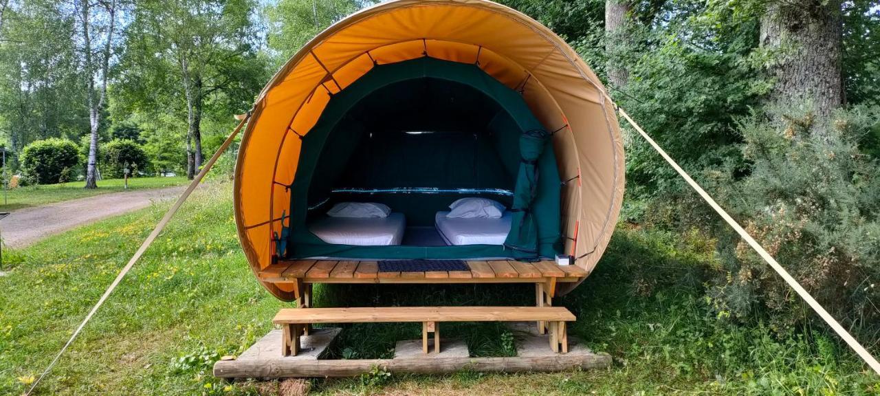 Camping 3 Etoiles - Piscine Chauffee - Vue Montagne 圣吉隆 外观 照片